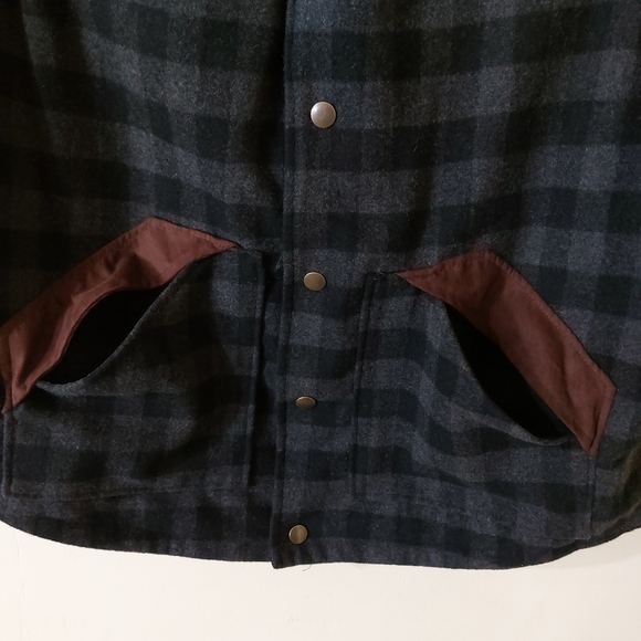 Boulder Creek Men's Big & Tall by King Size Plaid Multi-Pocket Wool Winter Vest - Picture 5 of 14